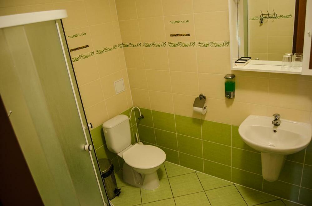 Penzion Vinarna U Hroznu Hotel Veselí nad Moravou Eksteriør billede